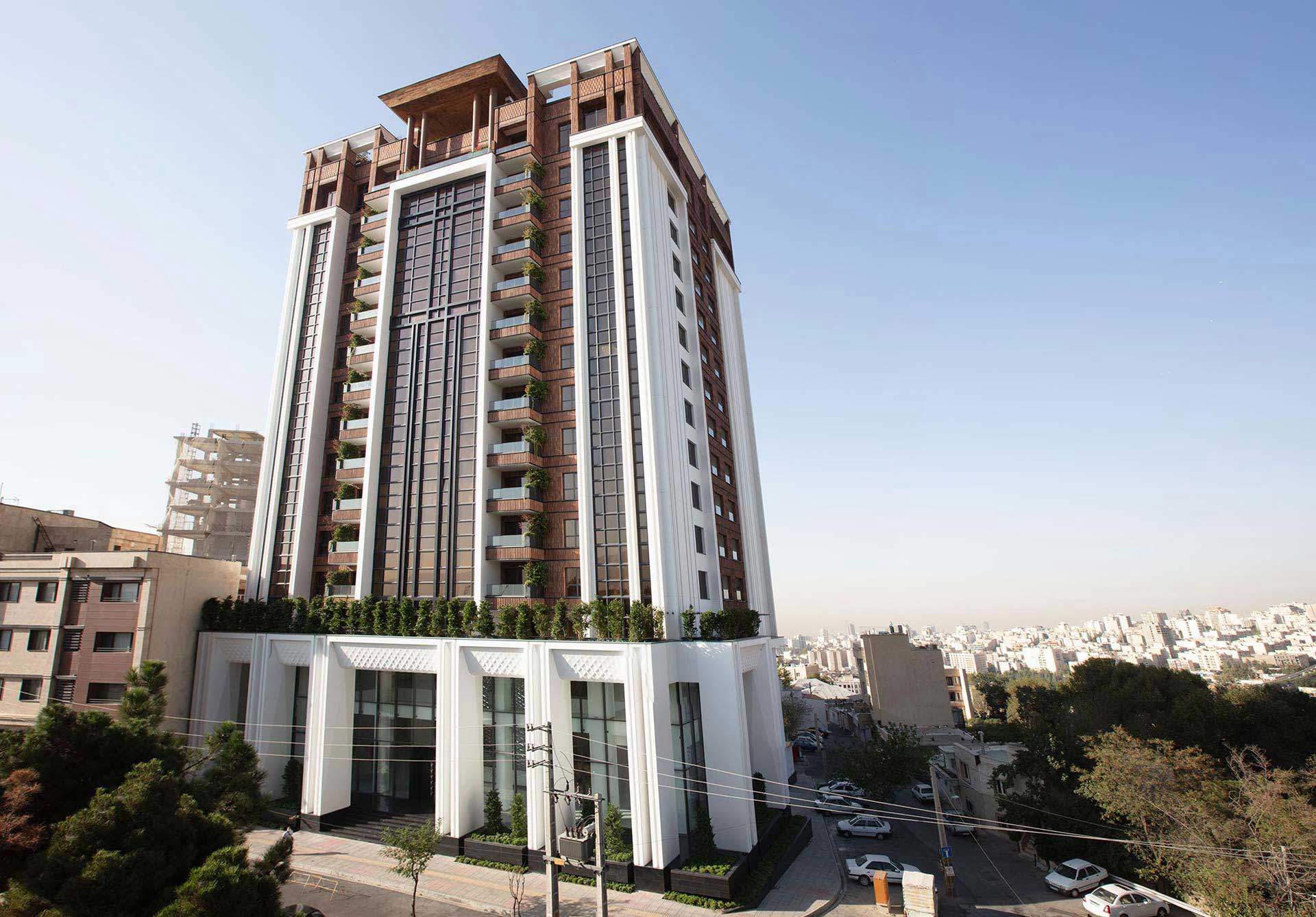 Kourosh_Panorama-1-2